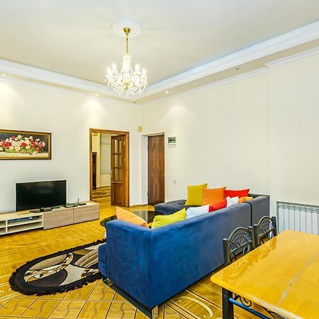 Garden View Apartment Baky Esterno foto