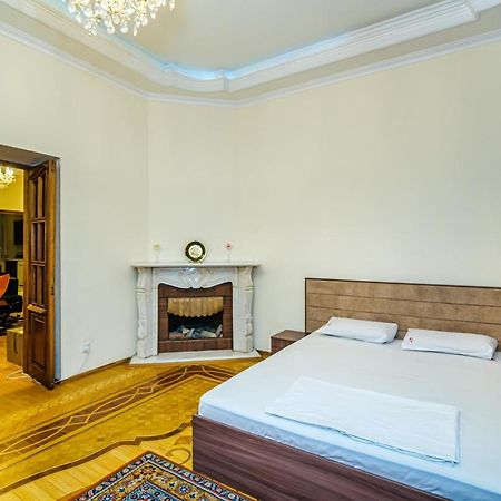 Garden View Apartment Baky Esterno foto
