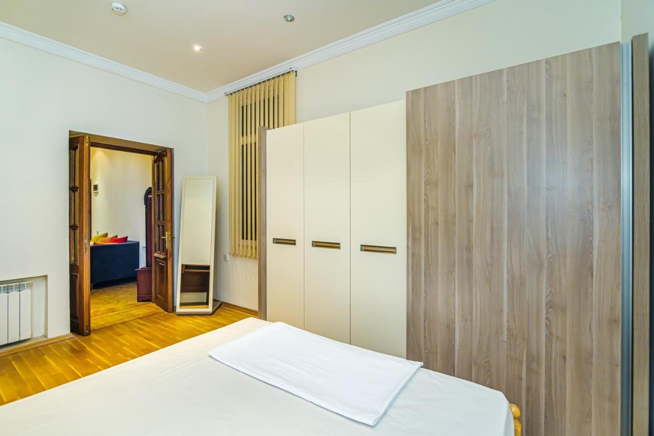 Garden View Apartment Baky Esterno foto