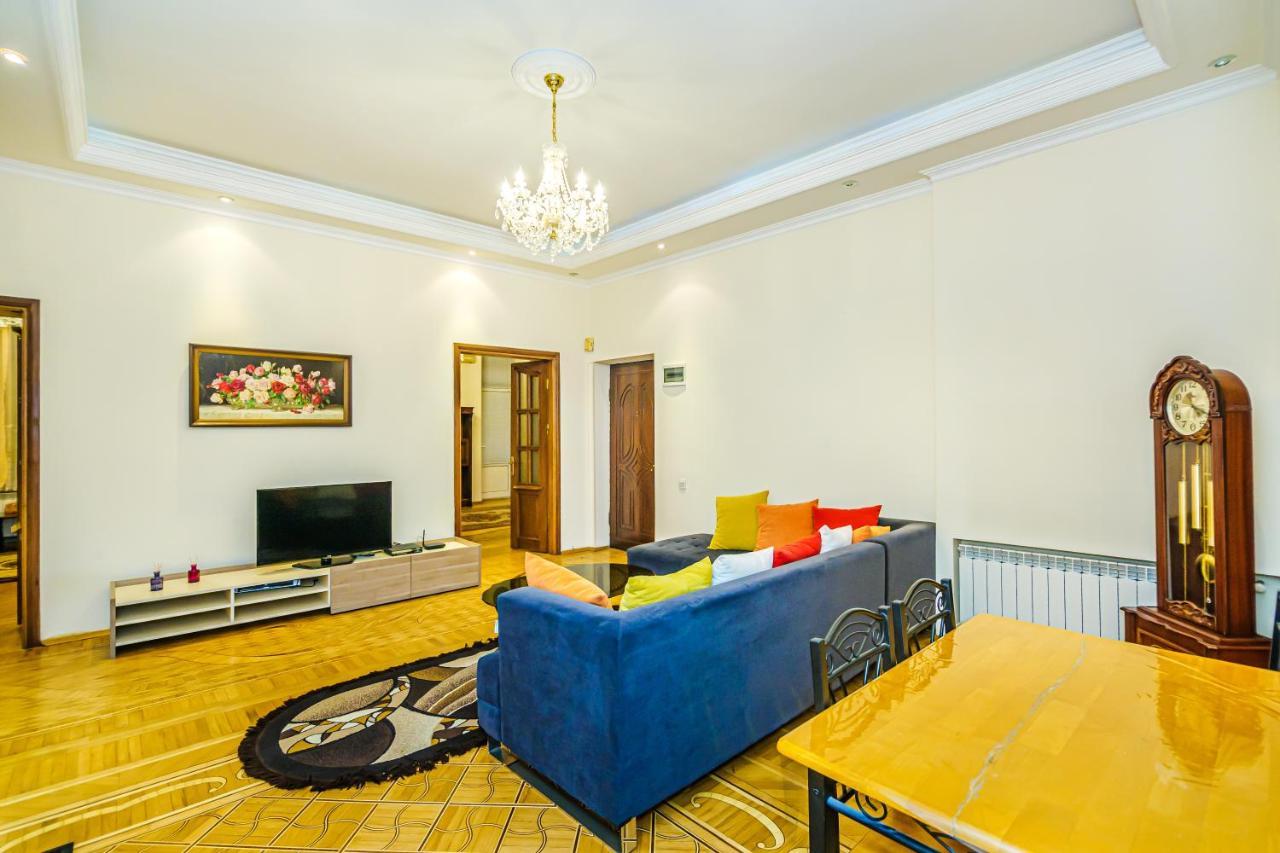 Garden View Apartment Baky Esterno foto