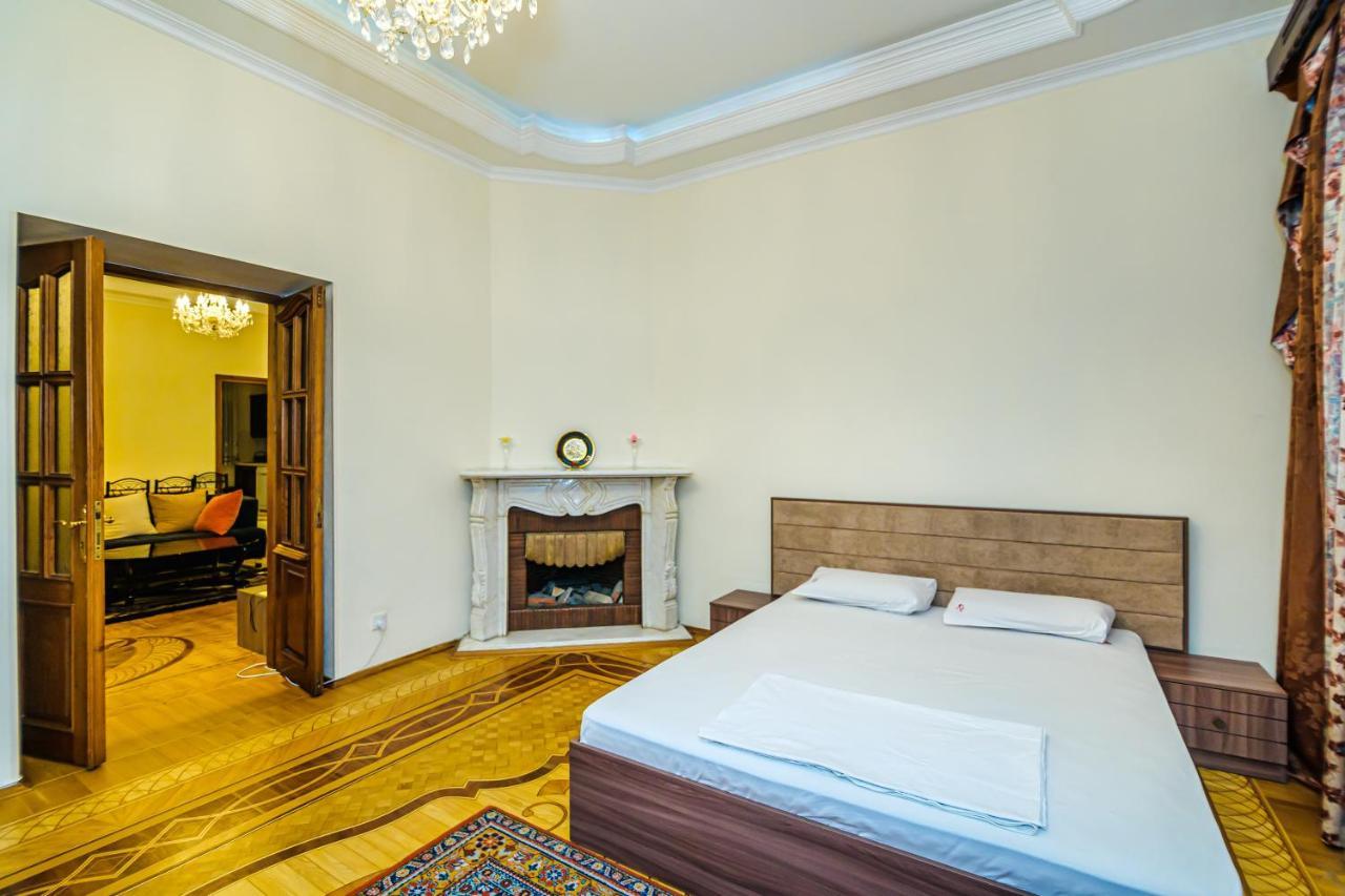 Garden View Apartment Baky Esterno foto