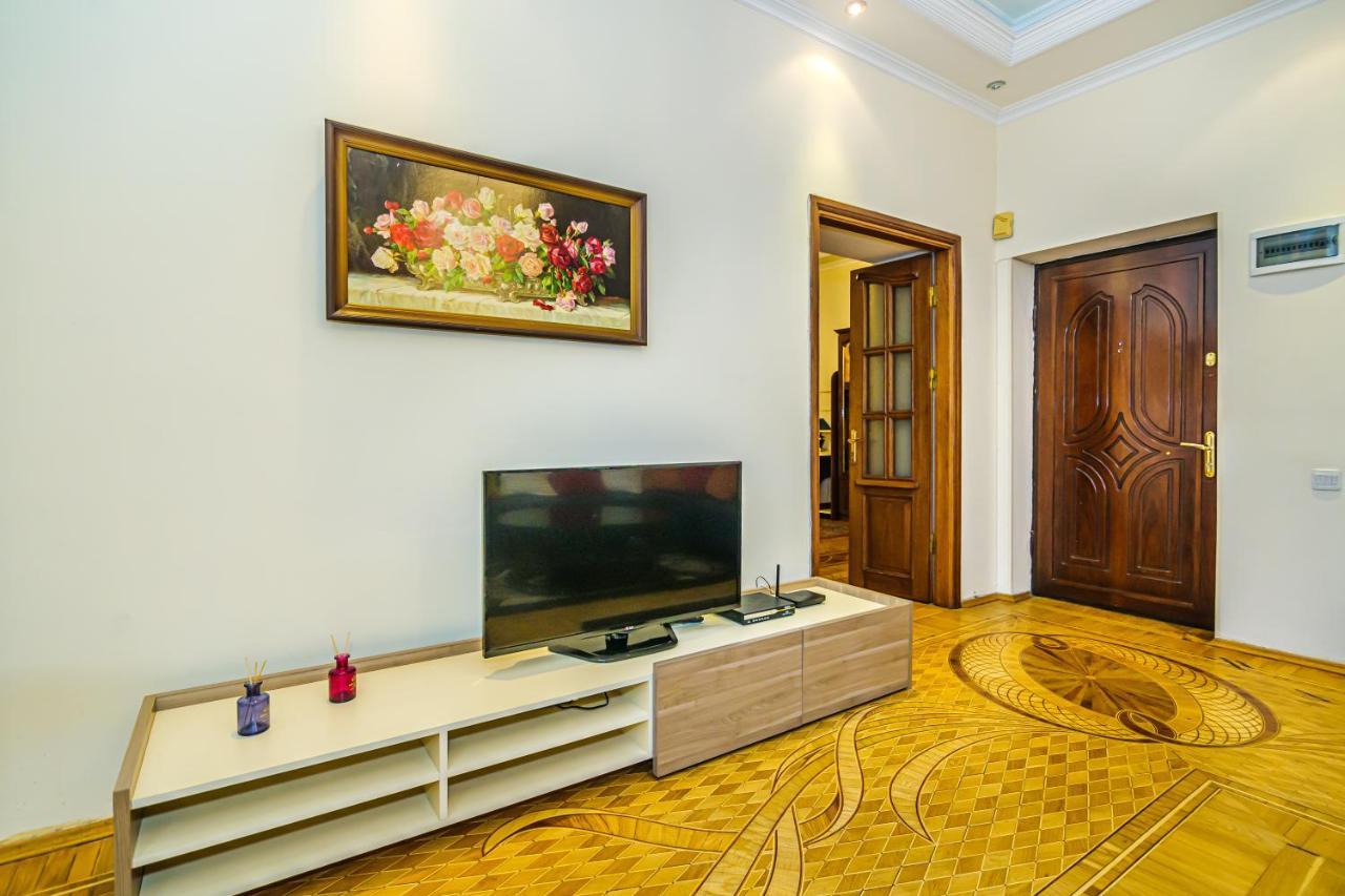 Garden View Apartment Baky Esterno foto