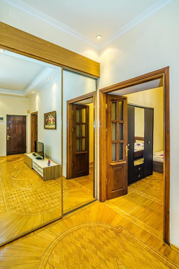 Garden View Apartment Baky Esterno foto