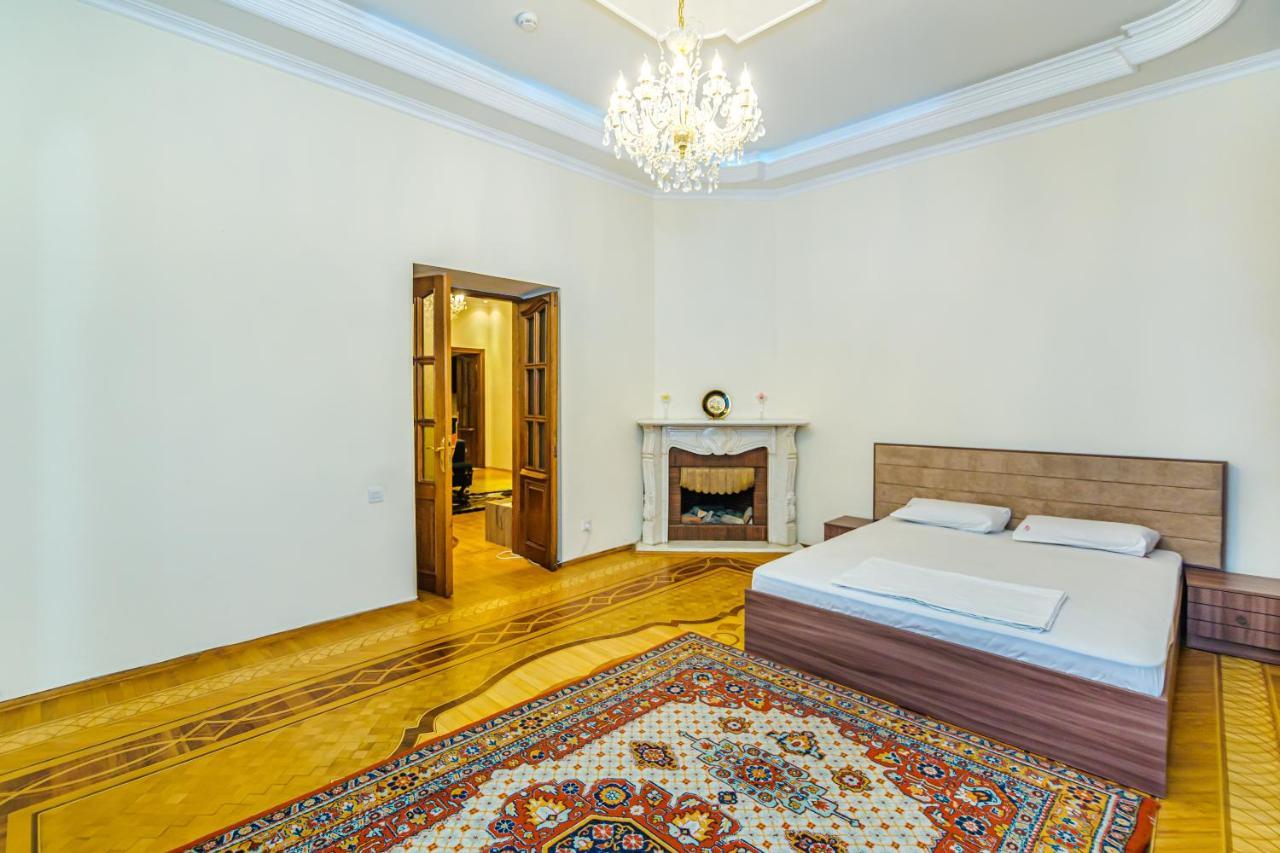 Garden View Apartment Baky Esterno foto