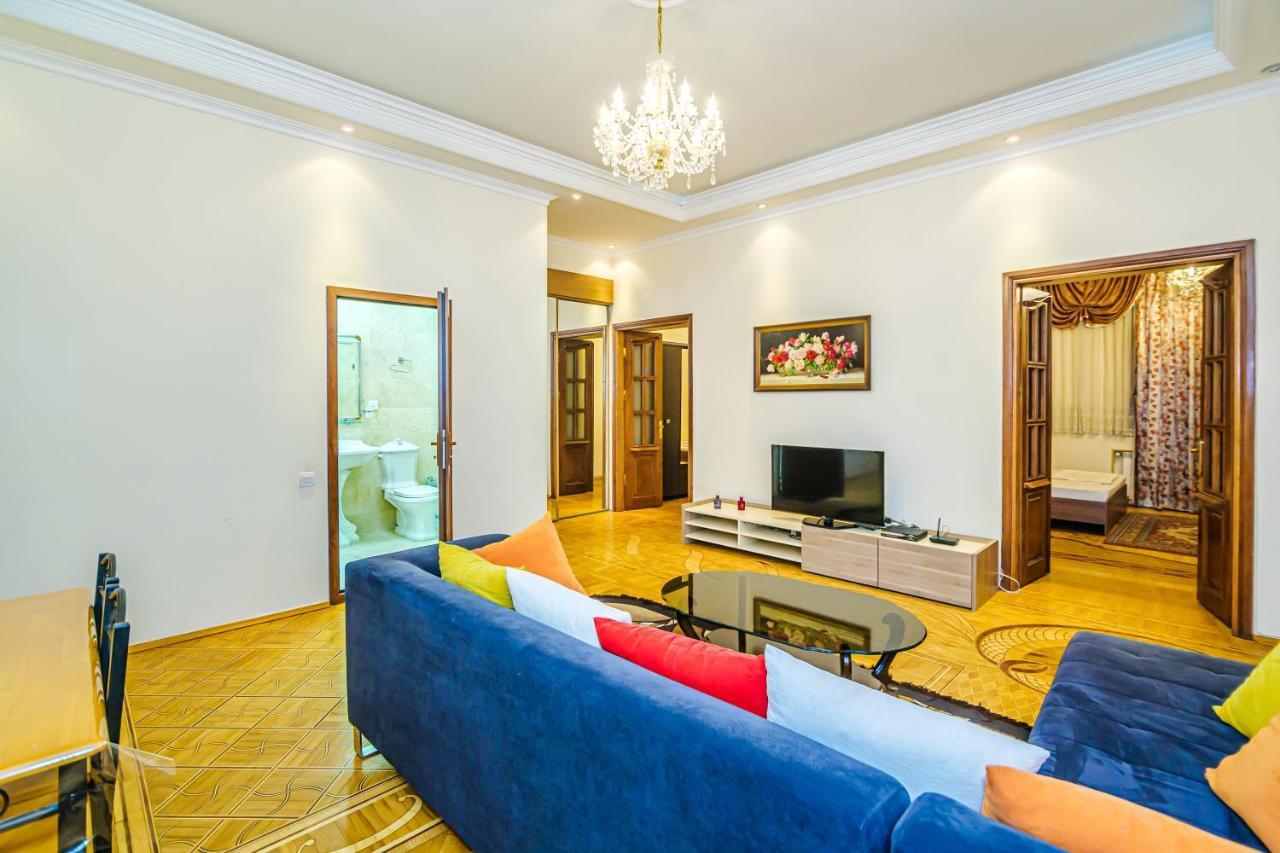 Garden View Apartment Baky Esterno foto